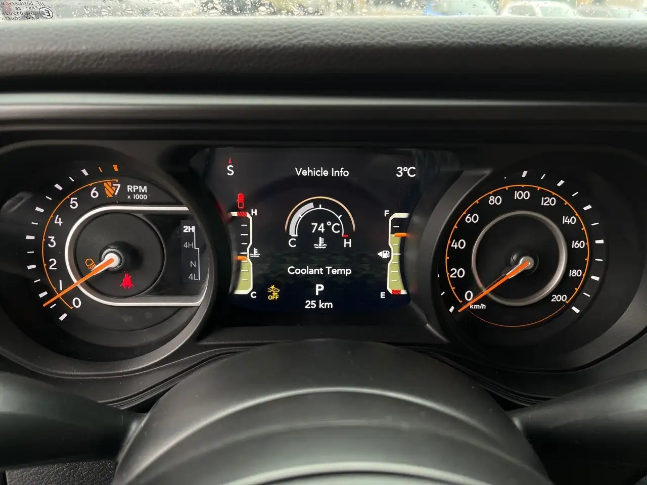 Jeep Gladiator снимка Jeep Gladiator