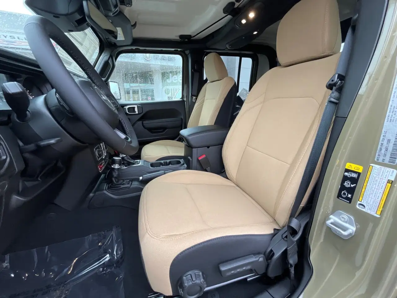 Jeep Gladiator снимка Jeep Gladiator