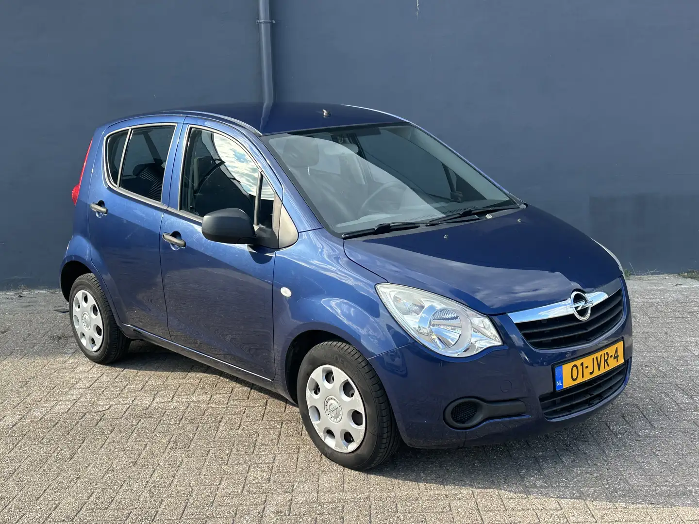Opel Agila 1.0 Essentia Blauw - 2
