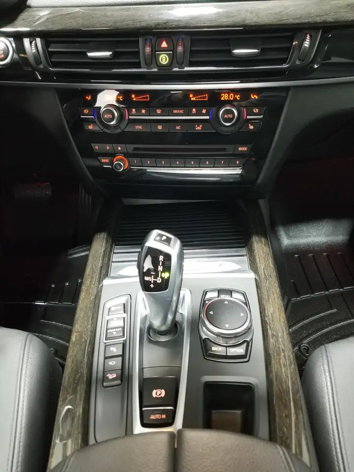 BMW X5 photo BMW X5
