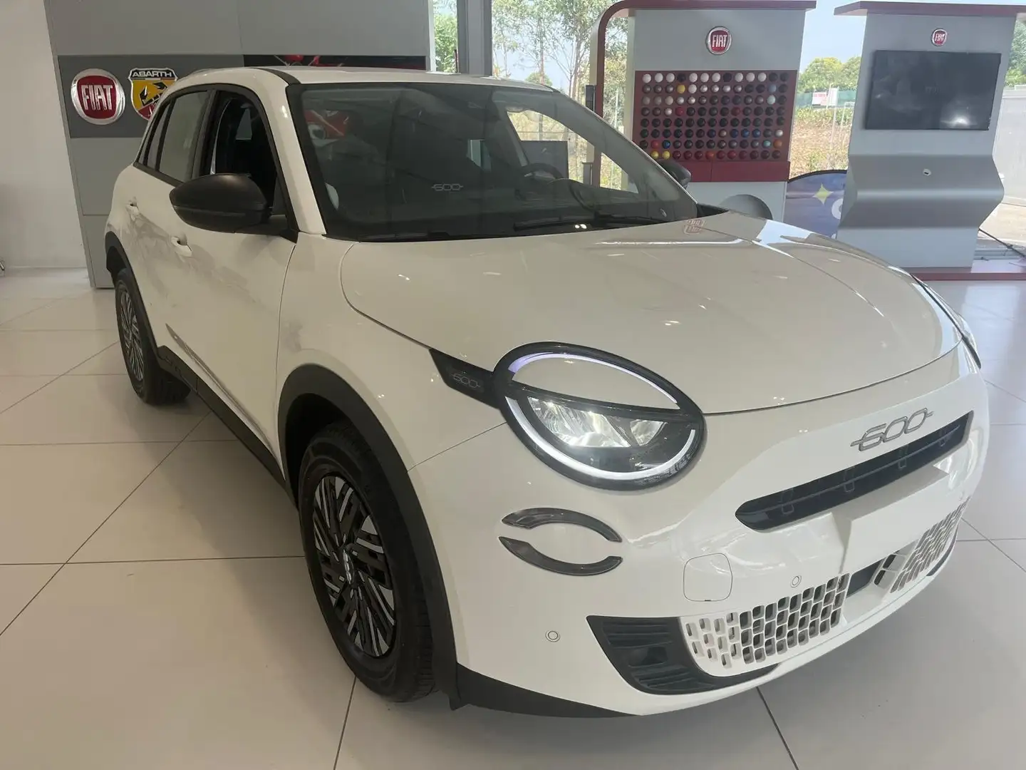 Fiat 600 Hybrid 1.2 110cv MHEV Alb - 1