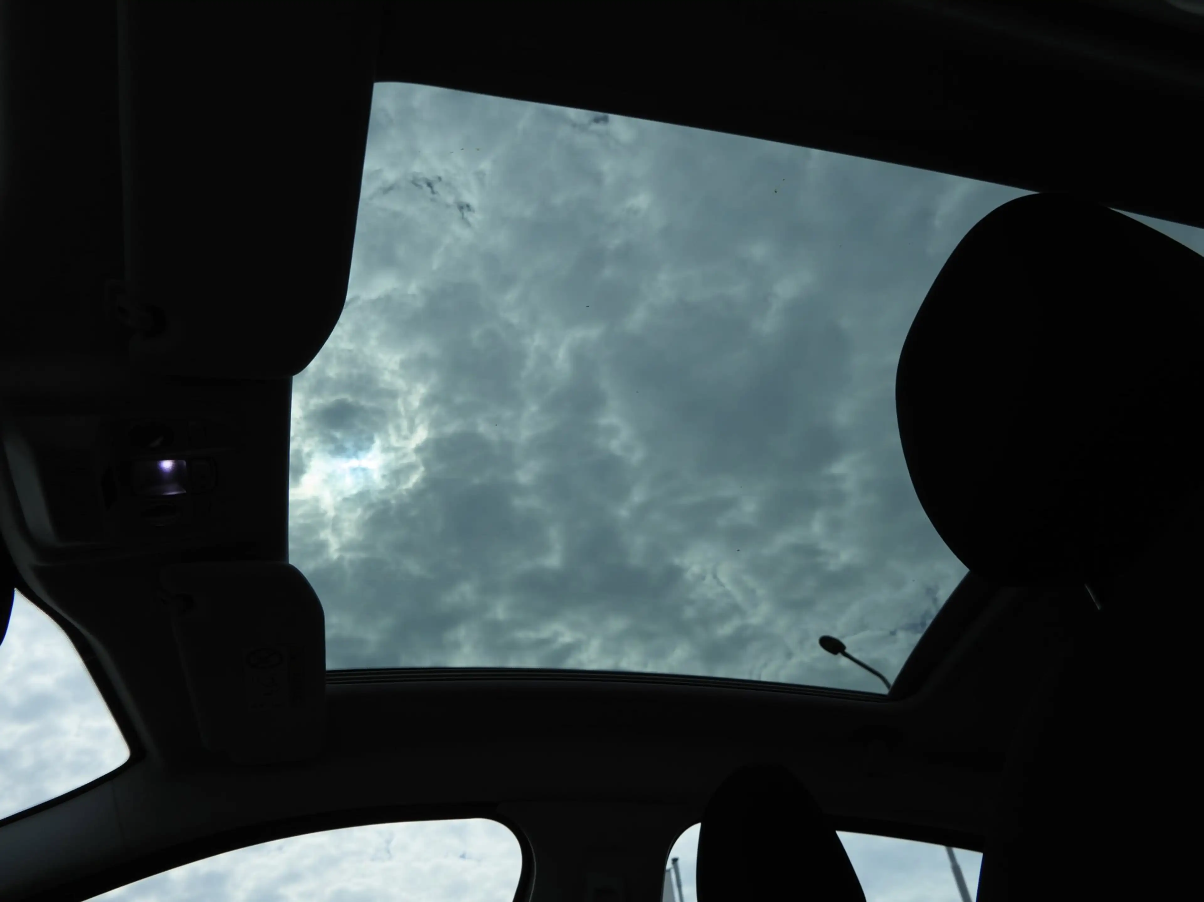 Peugeot 208 1.2 82PK Allure | Carplay | Panoramadak | Sportvel — photo 10