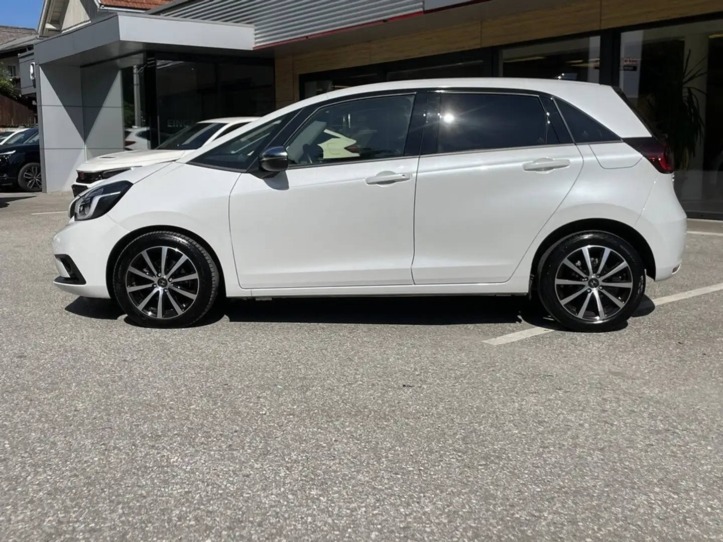 Honda Jazz 1,5 i-MMD Hybrid Executive Aut. Weiß - 2