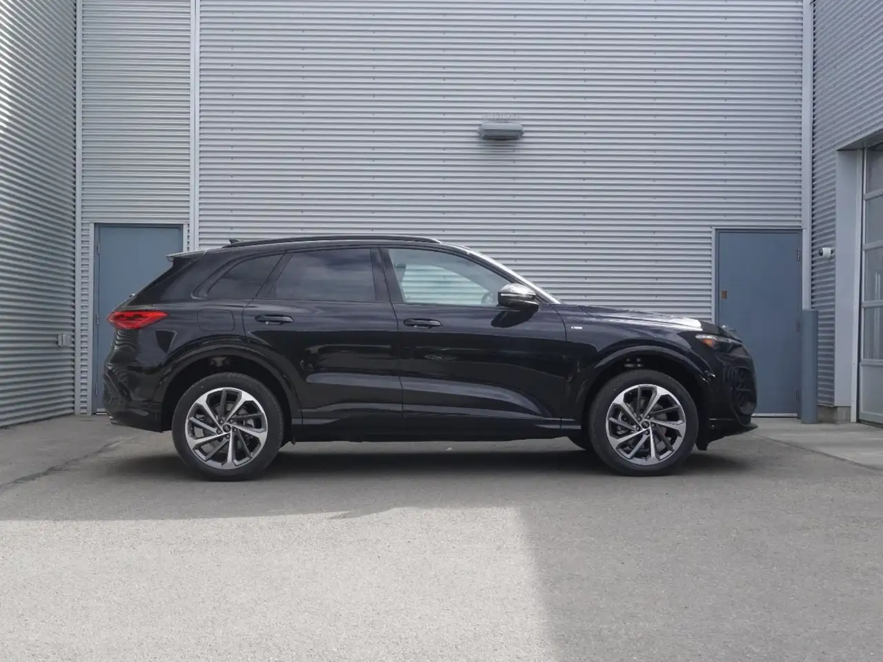 Audi Q5 снимка Audi Q5
