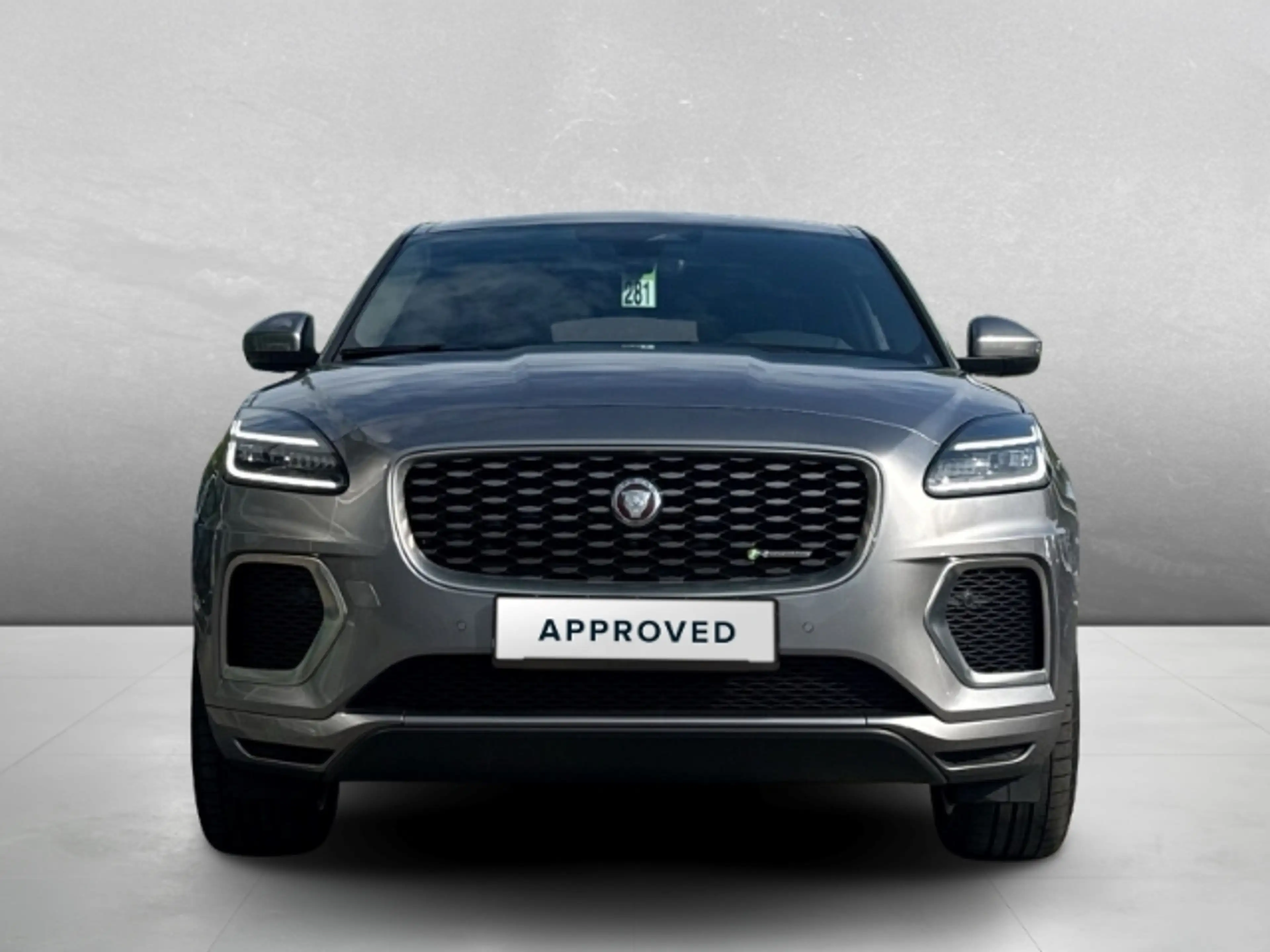 Jaguar E-Pace R-Dynamic SE AWD AD AHK-el. klappb. Panorama Navi — photo 8