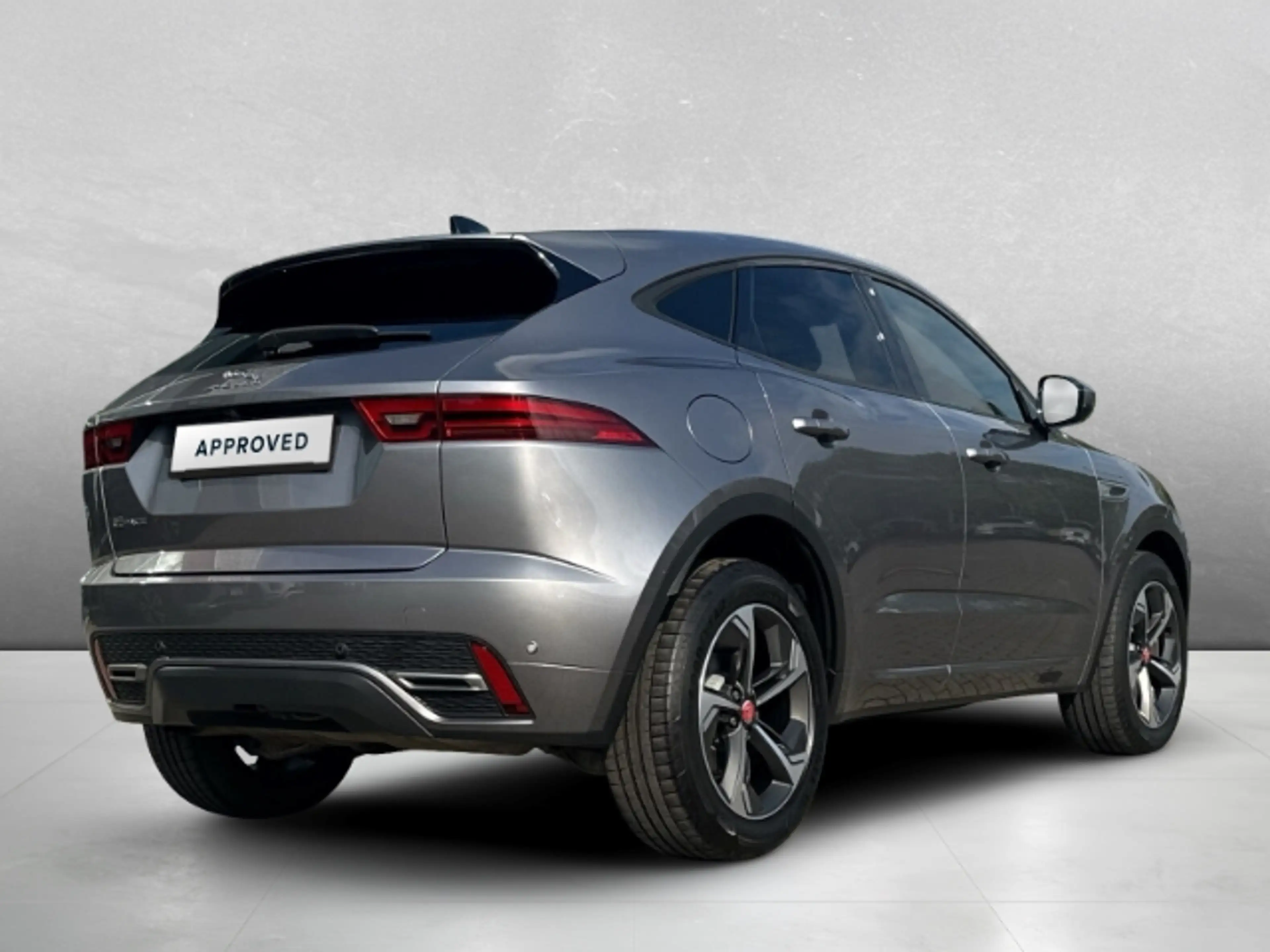 Jaguar E-Pace R-Dynamic SE AWD AD AHK-el. klappb. Panorama Navi — photo 2