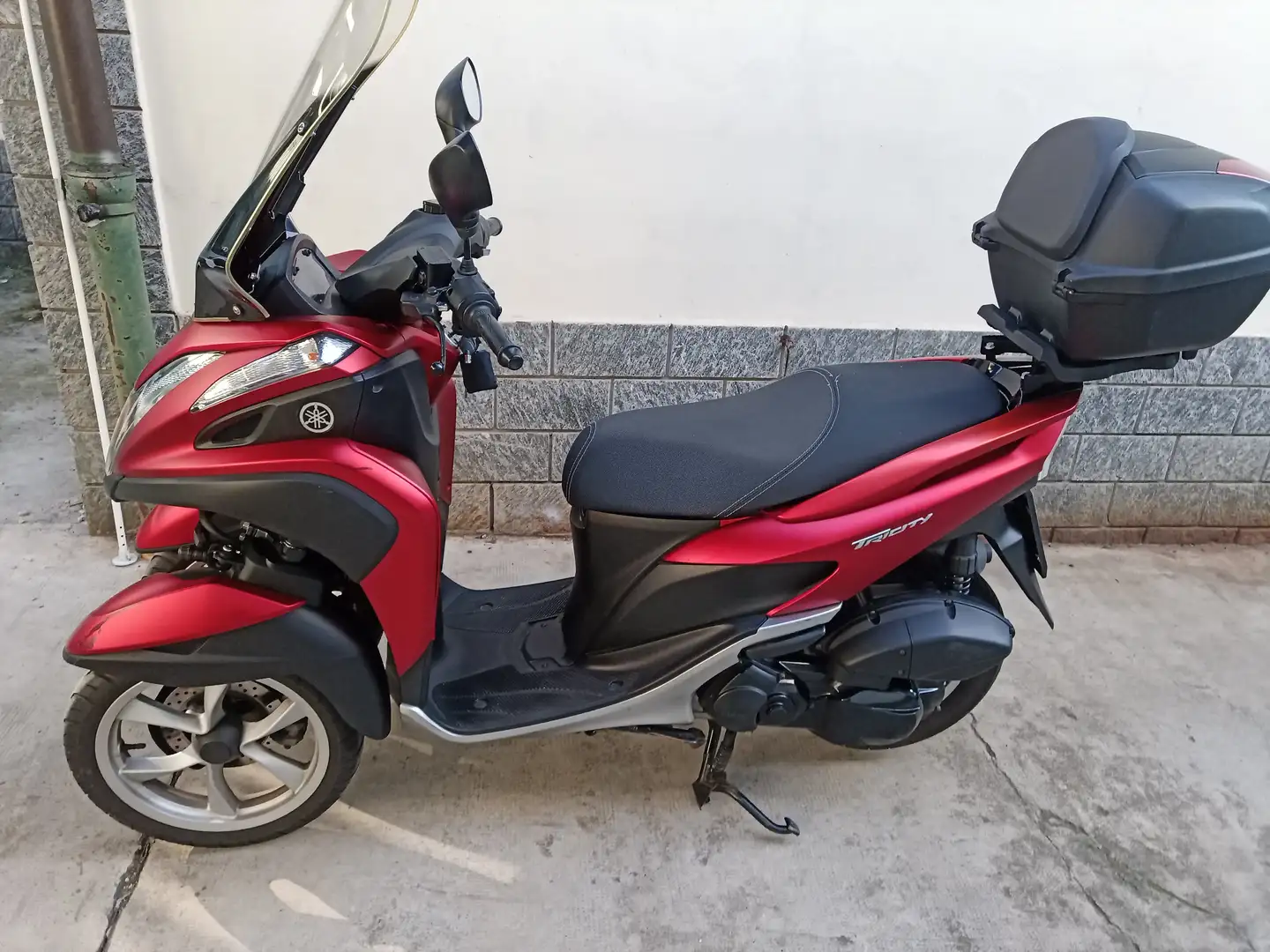 Yamaha TriCity 125 Roşu - 2