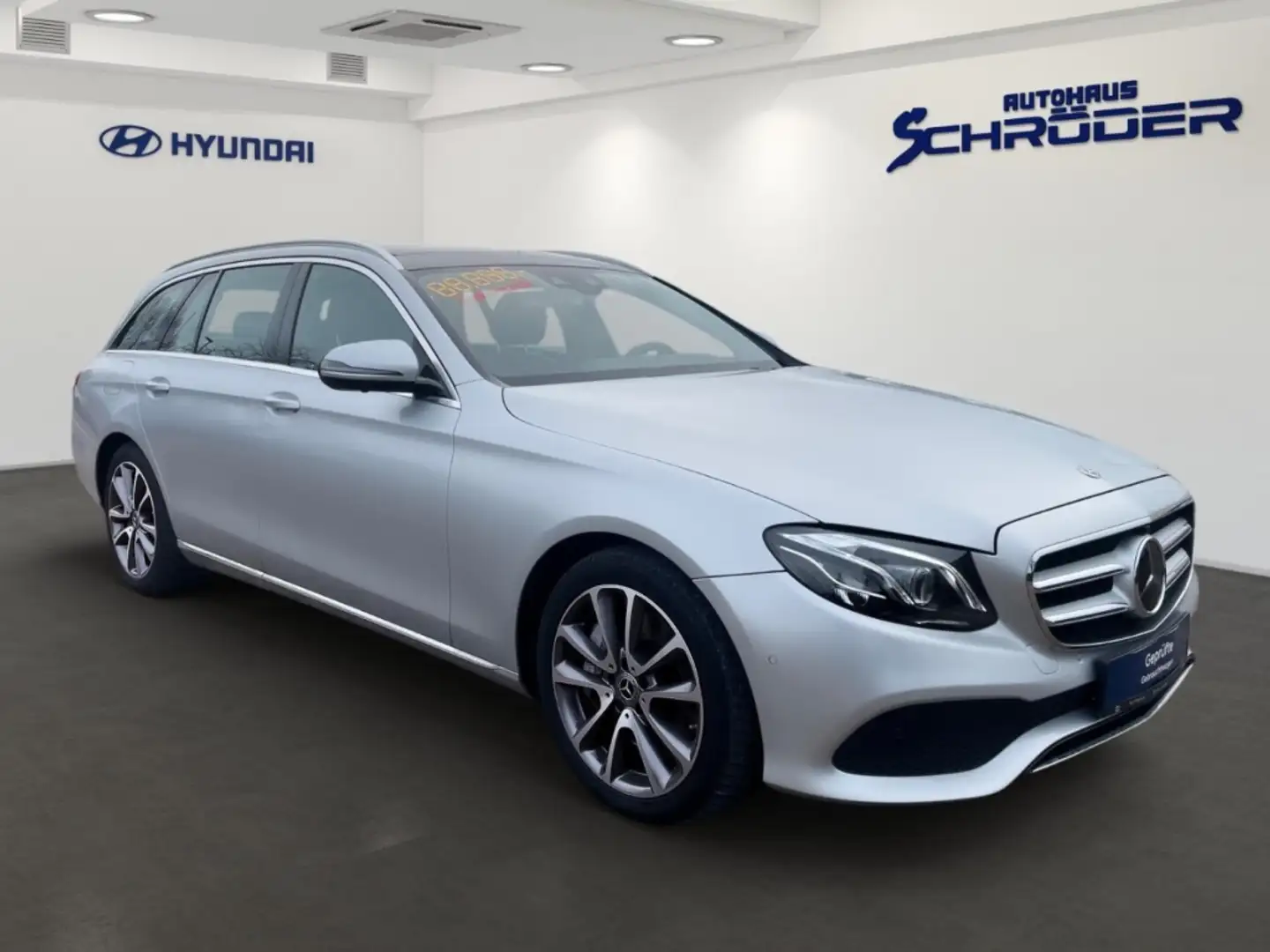 Mercedes-Benz E 450 T-Modell 4Matic E-Klasse Avantgarde AHK   Navi Kam Argintiu - 2