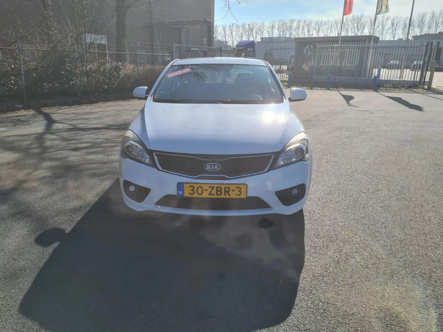 Kia ProCeed / pro_cee'd 1.4 CVVT Navigator Plus Pack LEUKE AUTO RIJDT EN S Білий - 2