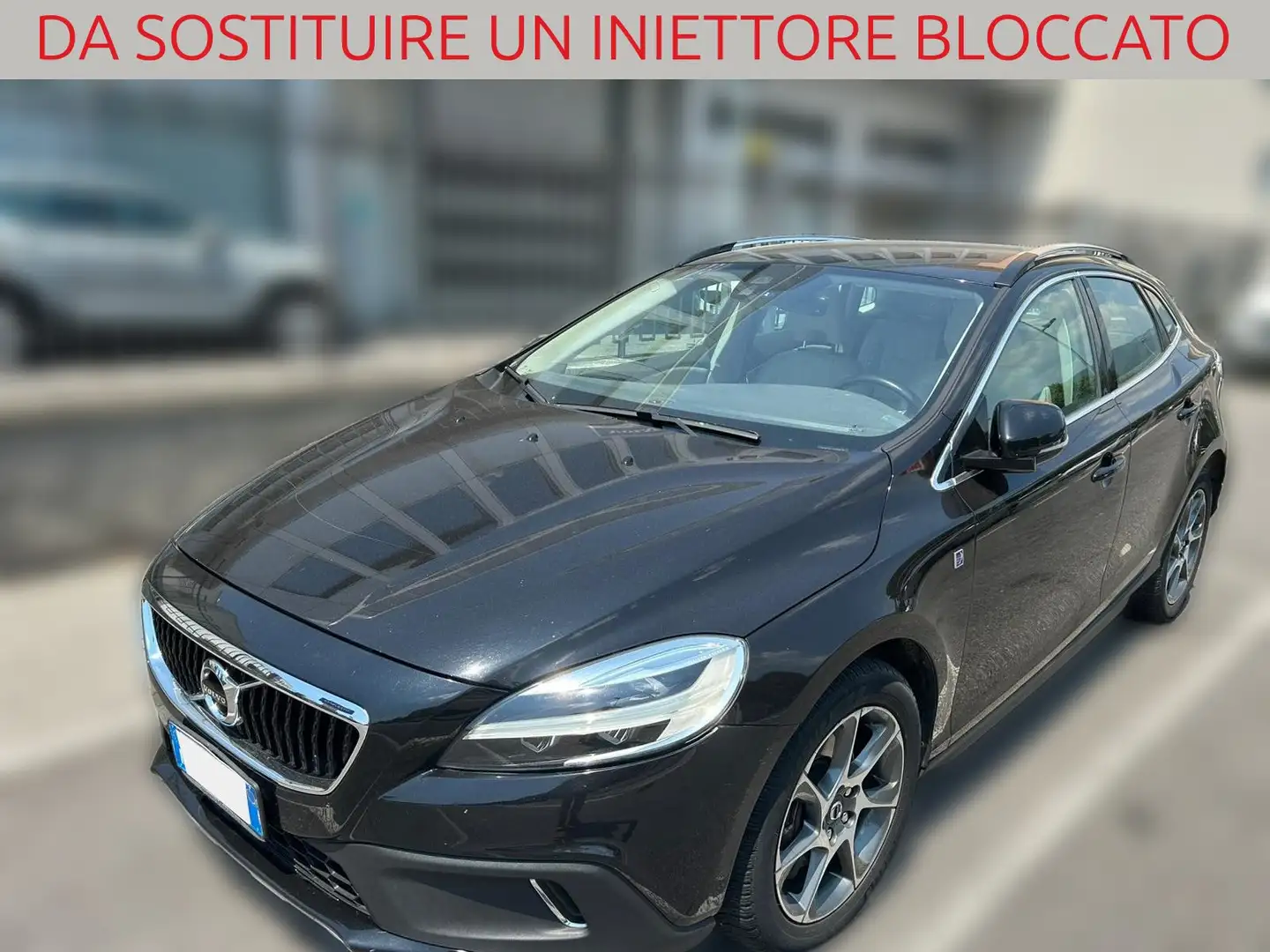 Volvo V40 Cross Country 2.0 d2 geartronic - ANCHE PER NEOPATENTATI Noir - 1