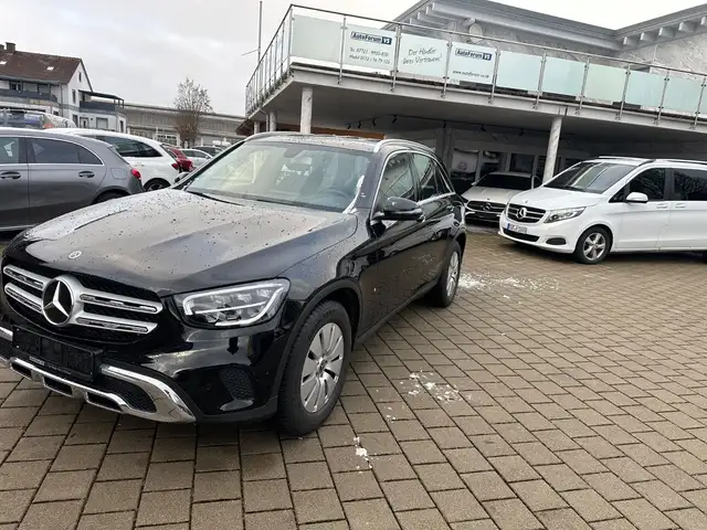 Mercedes-Benz GLC 200 4Matic*MBUX*Navi*LED*RCAM*AHK