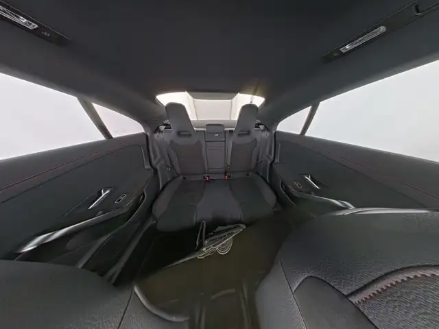 Mercedes-Benz CLA view 10