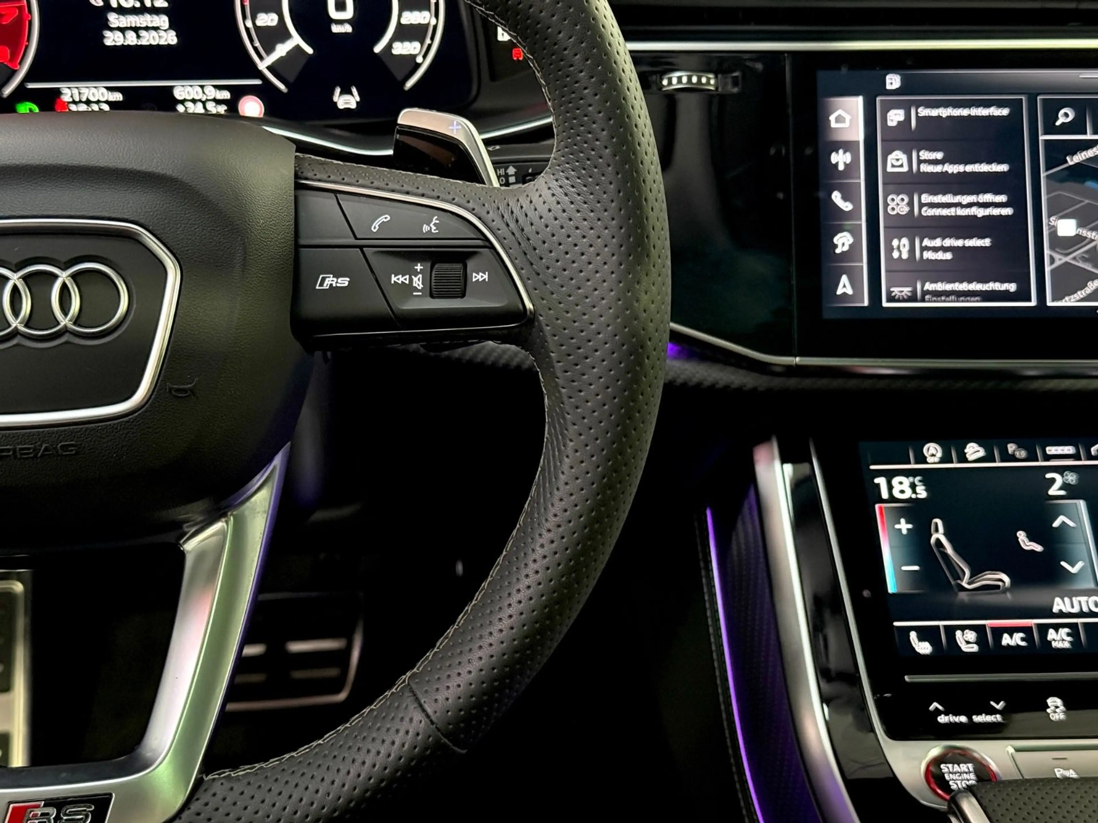 Audi RS Q8 4.0 TFSI quattro*PANO*HEAD-UP* 360°*MEMORY — photo 24