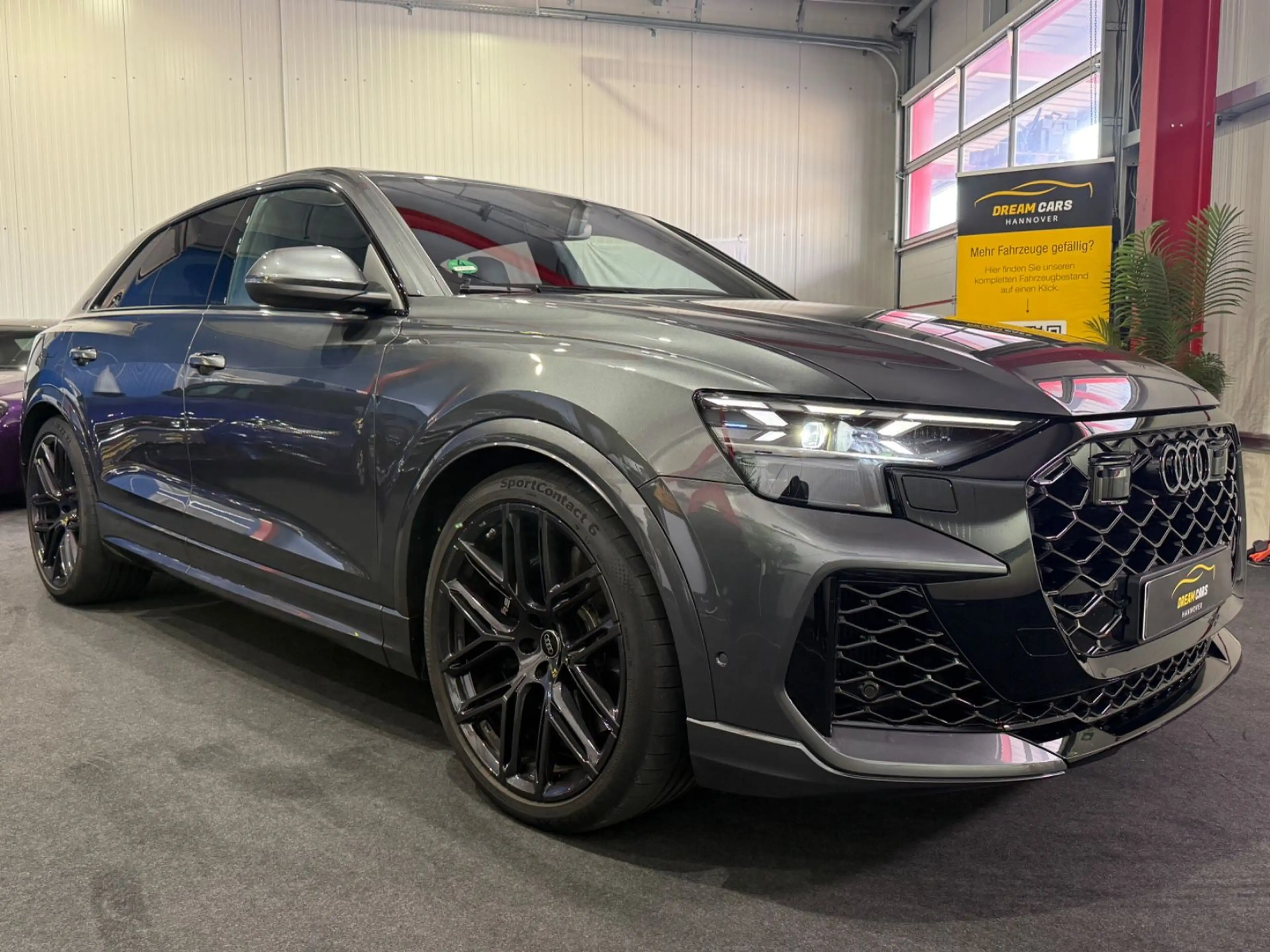 Audi RS Q8 4.0 TFSI quattro*PANO*HEAD-UP* 360°*MEMORY — photo 11