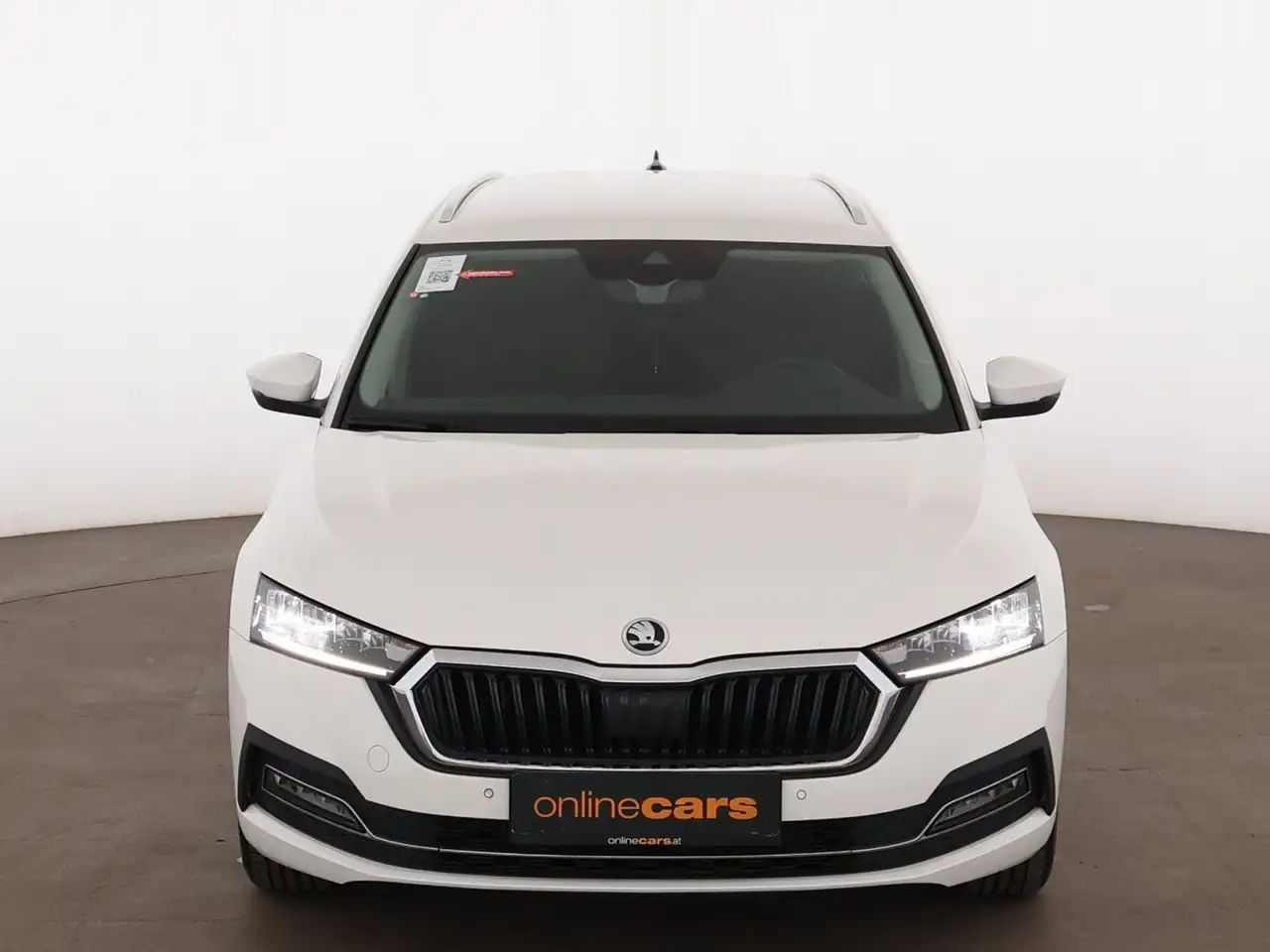 Skoda Octavia Combi 2.0 TDI Style Aut LED HEAD-UP AHK, миниатюра 2