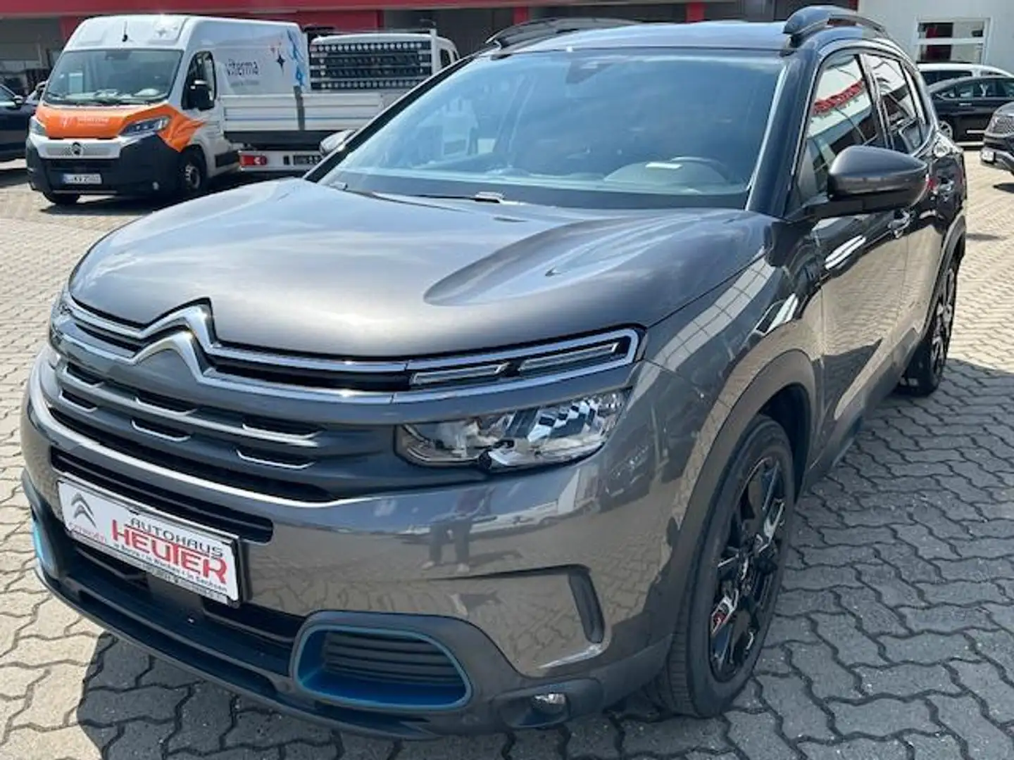 Citroen C5 Aircross Feel Pack Plug in Hybrid 225 PS Grijs - 1
