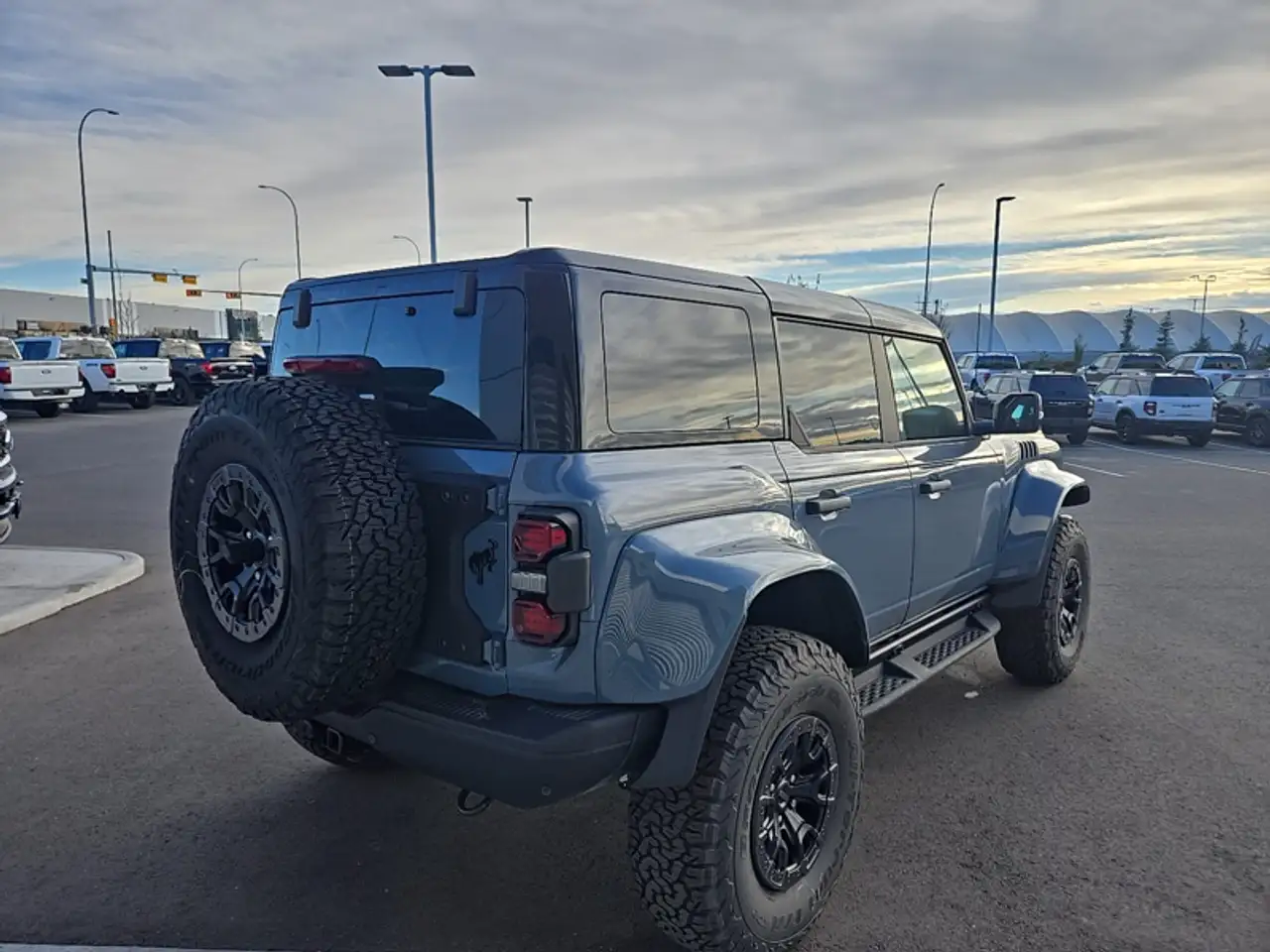 Ford Bronco снимка Ford Bronco