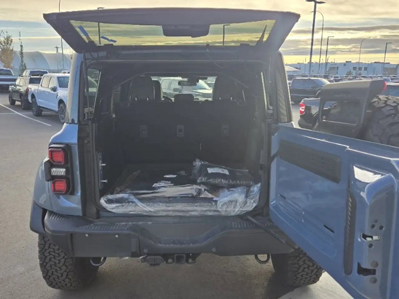 Ford Bronco снимка Ford Bronco