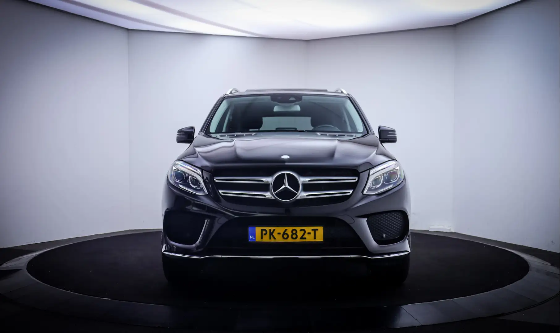 Mercedes-Benz GLE 400 AMG-SPORTPAKKET 4MATIC SCHUIFDAK | FULL LED | MEMO Negru - 2