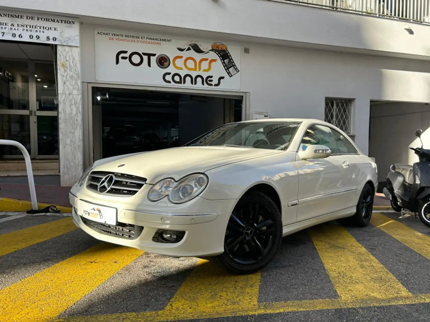 Mercedes-Benz CLK 320 320 CDI AVANTGARDE 7GTRO Blanc - 1
