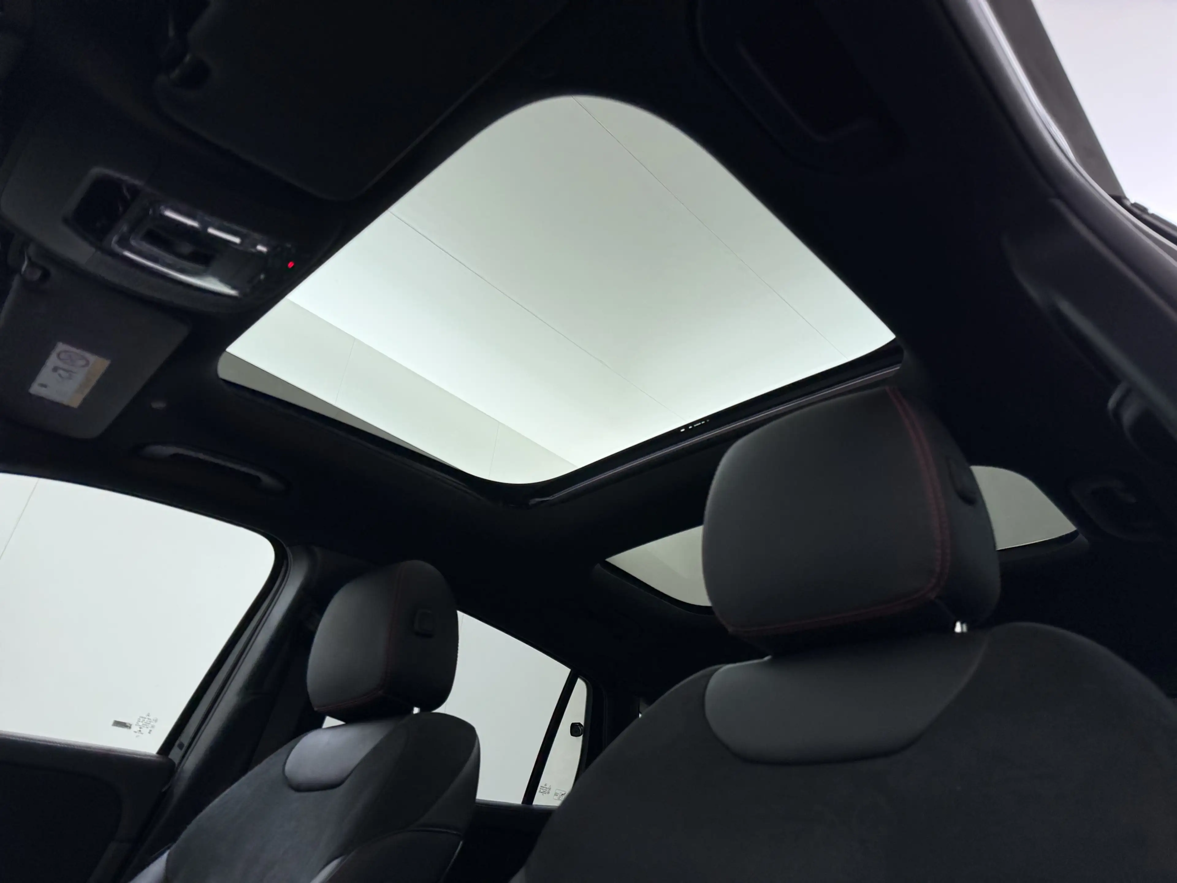 Mercedes-Benz EQA AMG 67kWh SOH 97% Pano.dak Leer/Alcantara 360Camer — photo 12