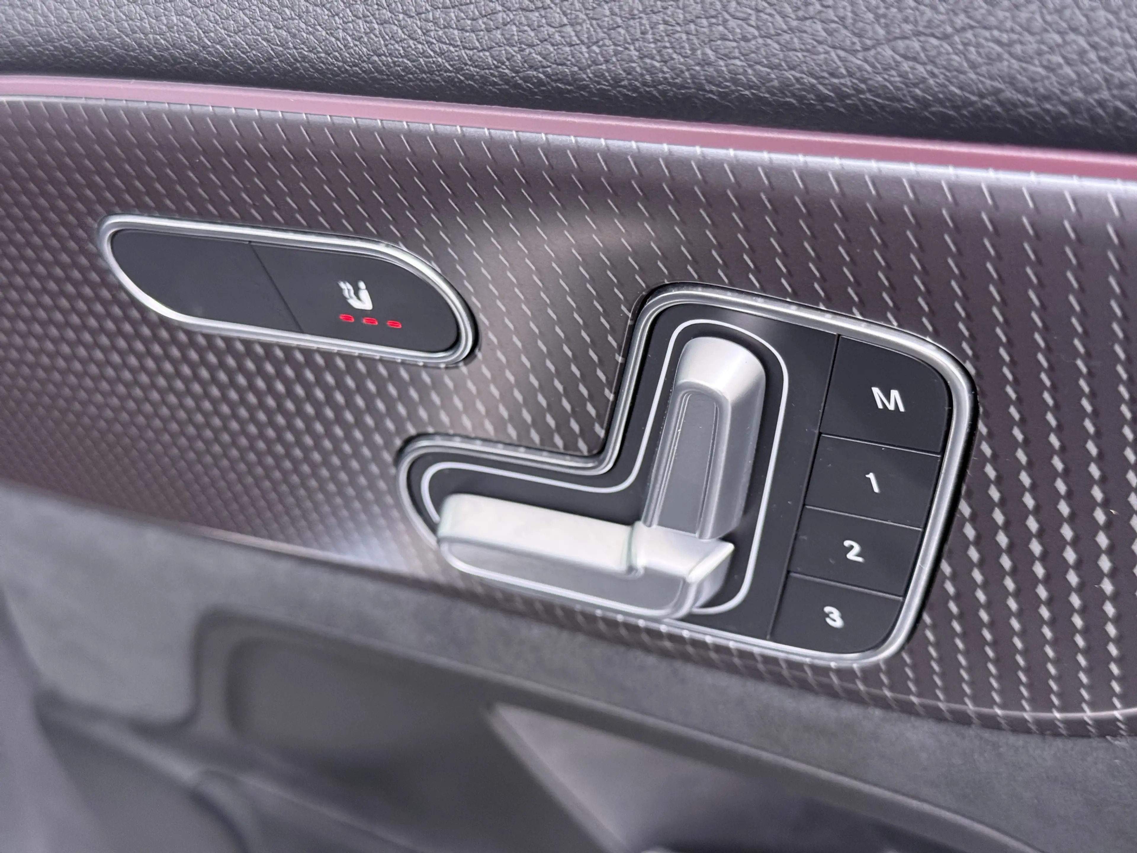 Mercedes-Benz EQA AMG 67kWh SOH 97% Pano.dak Leer/Alcantara 360Camer — photo 41