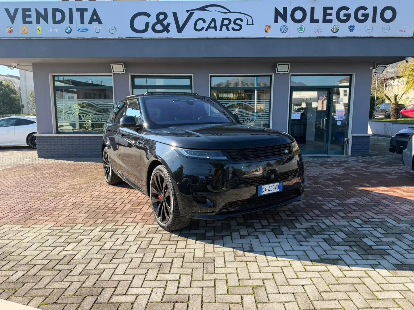 Land Rover Range Rover Sport 4.4 V8 First Edition 530cv FULL OPTIONAL Zwart - 1
