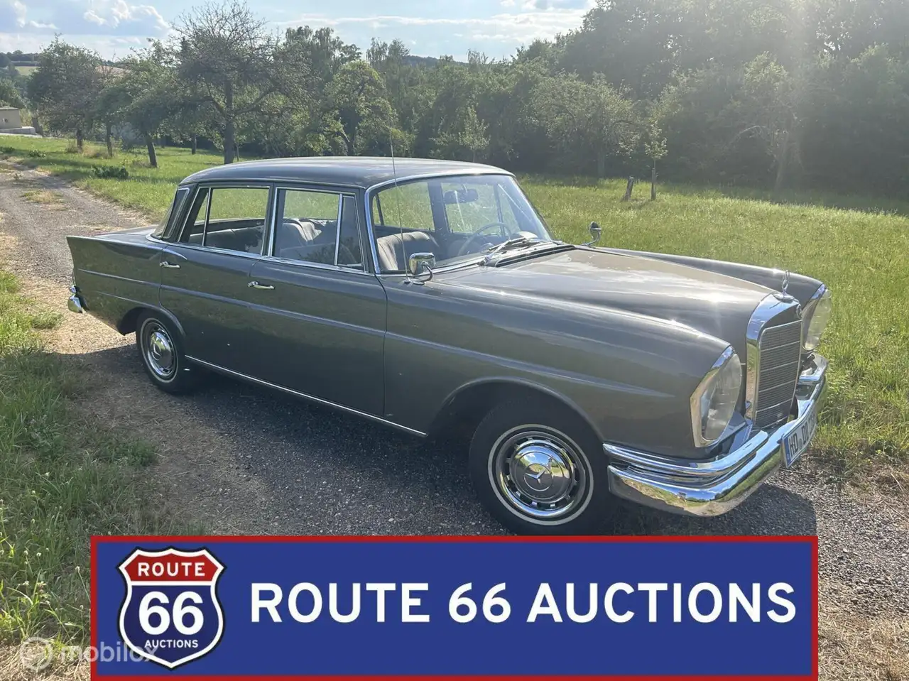 Mercedes-Benz 220S, foto 7