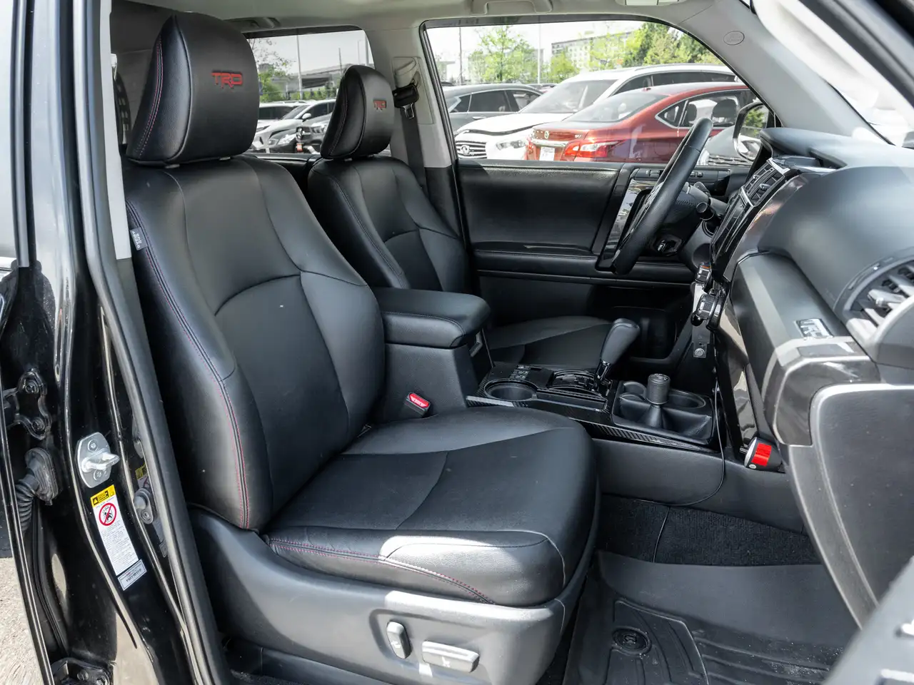 Toyota 4-Runner снимка Toyota 4-Runner