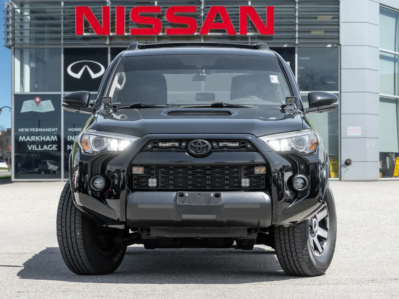 Toyota 4-Runner снимка Toyota 4-Runner