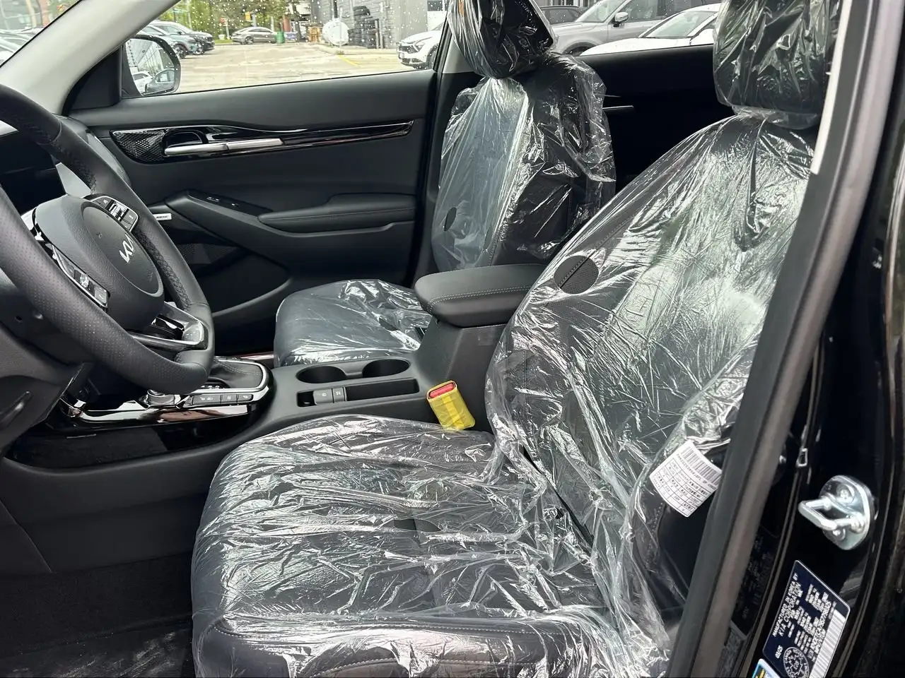 Kia Seltos снимка Kia Seltos