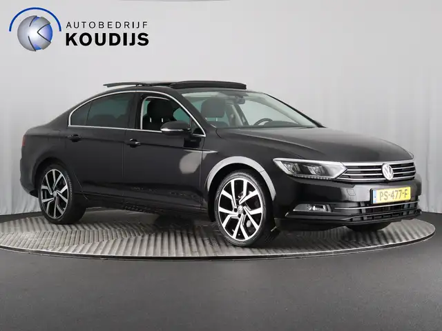 Volkswagen Passat 1.4 TSI Comfortline Business (NL-Auto / Pano / Cam