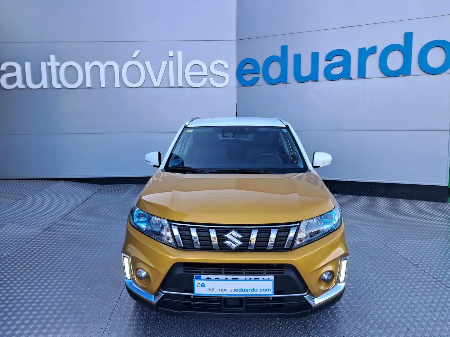 Suzuki Vitara 1.4T GLX 2WD Amarillo - 2