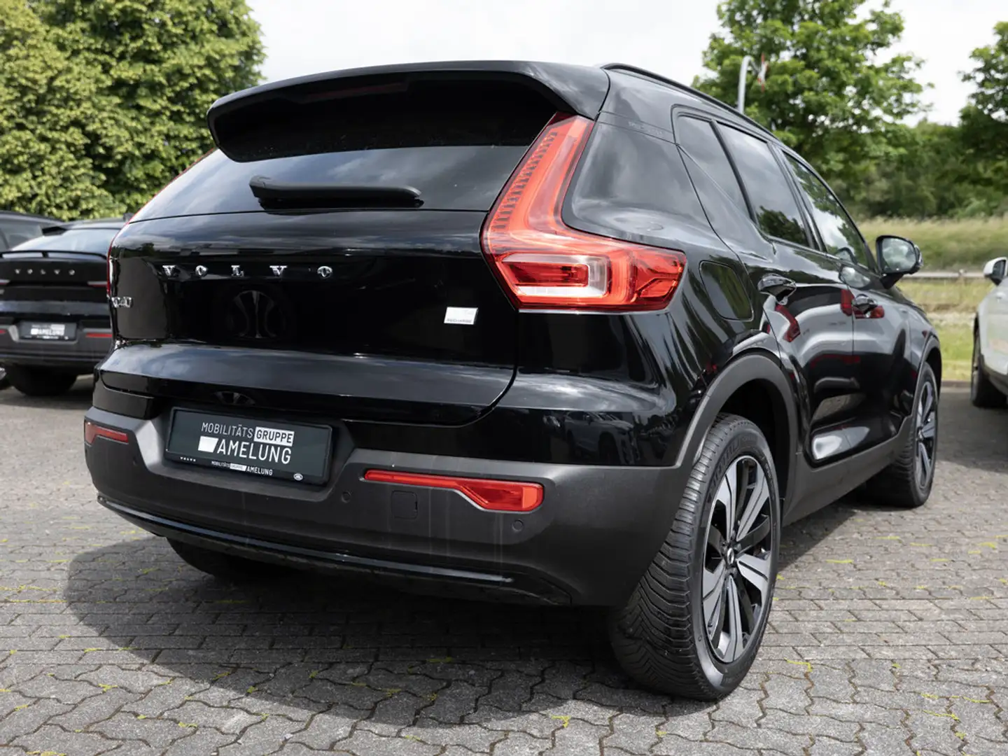 Volvo C40 T4 Recharge DKG Ultimate Dark aus 1.Hand Negru - 2