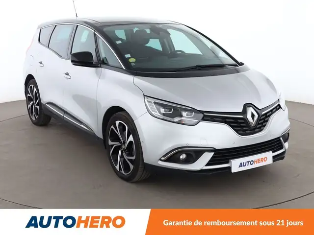 Renault Grand Scenic view 8