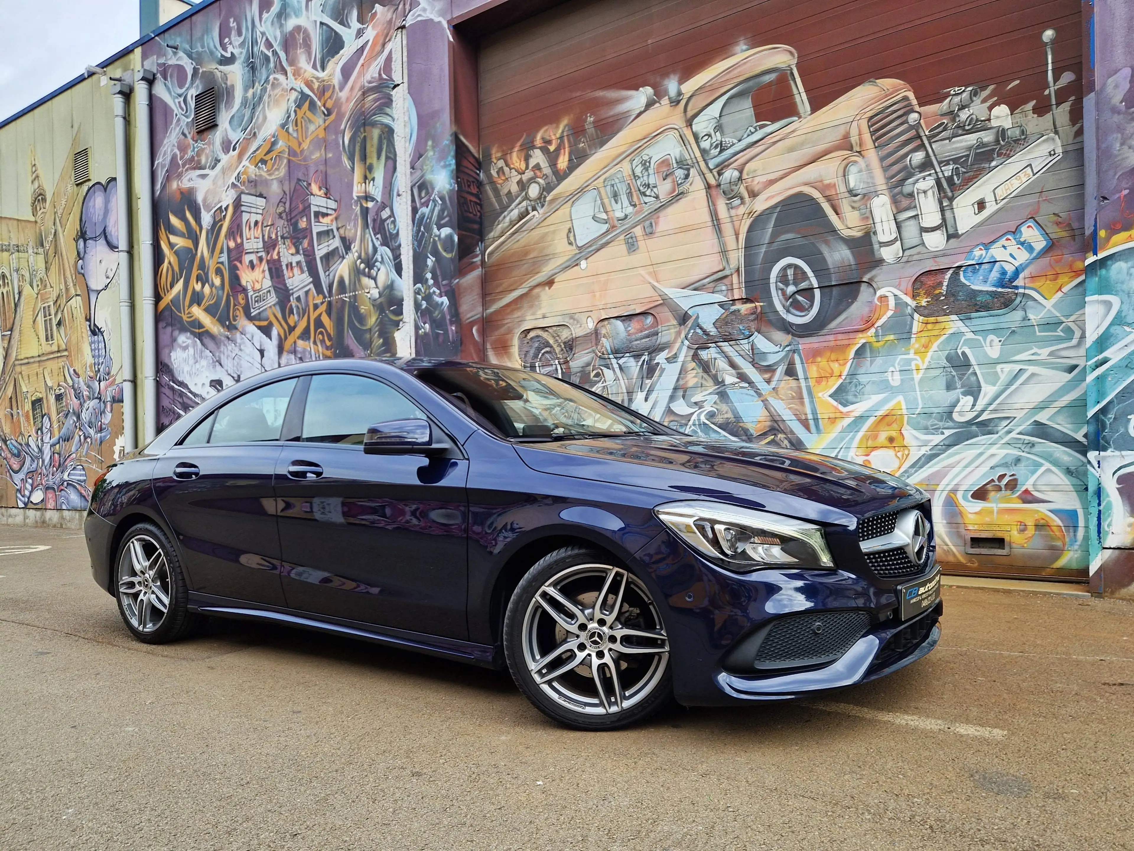 Mercedes-Benz CLA 180 CLA 180 met full AMG pack — photo 2