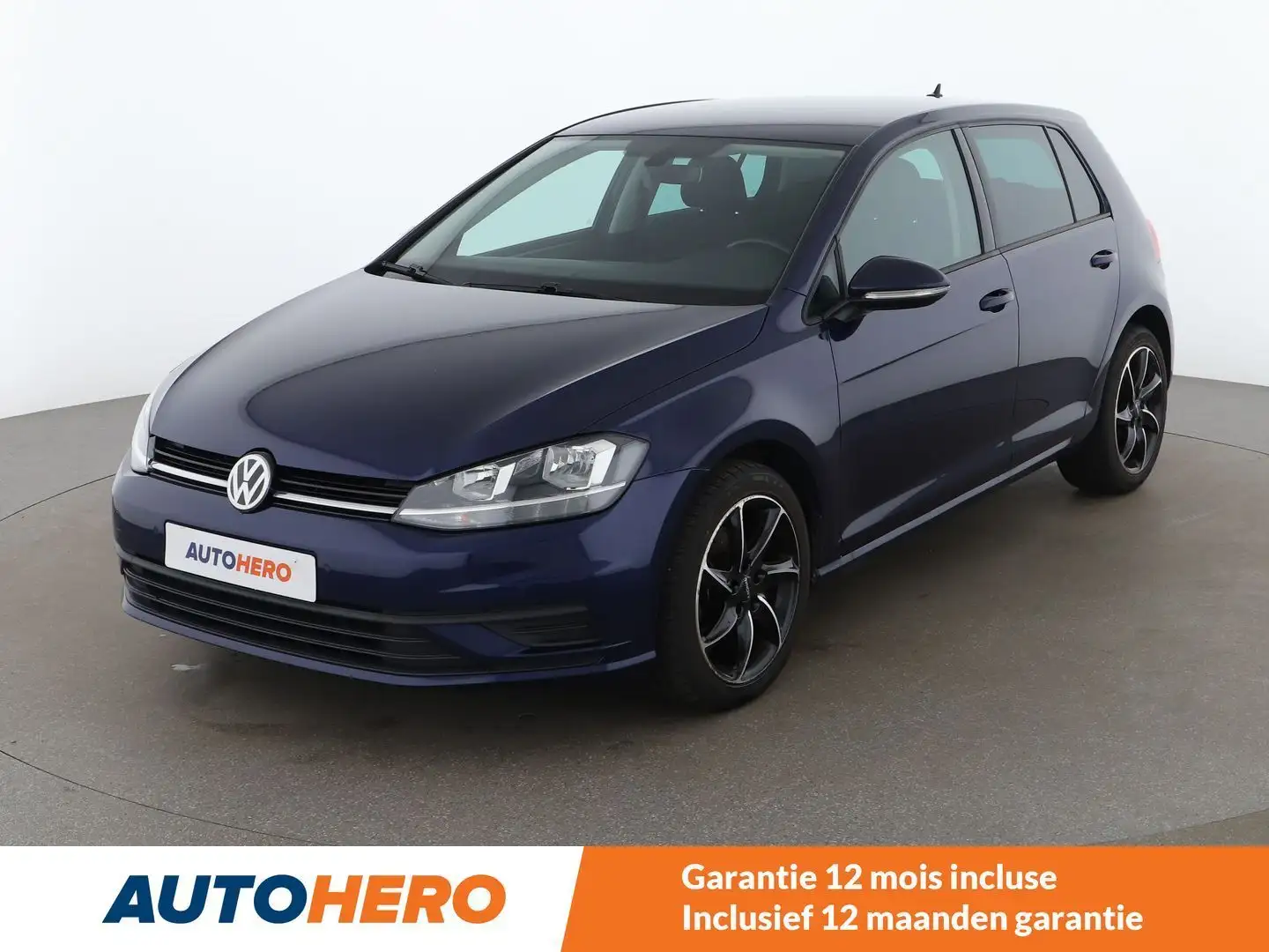 Volkswagen Golf 1.6 TDI Trendline BlueMotion Blue - 1