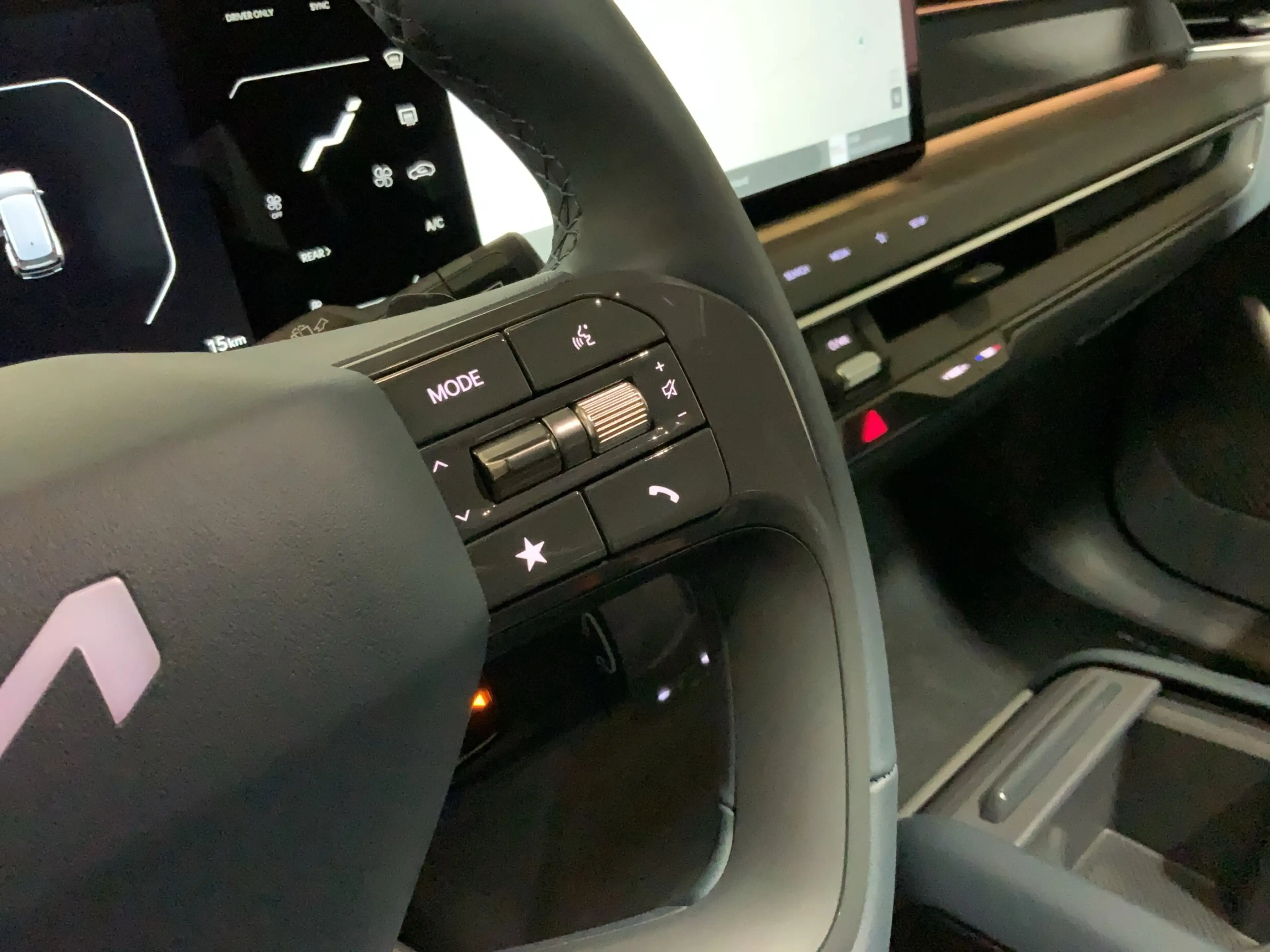 Kia EV9 GT-line 283 kW Allradantrieb Sports Utility Vehicl — photo 26