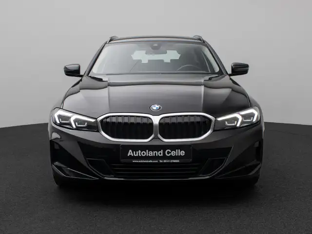 BMW 3 Series view 2