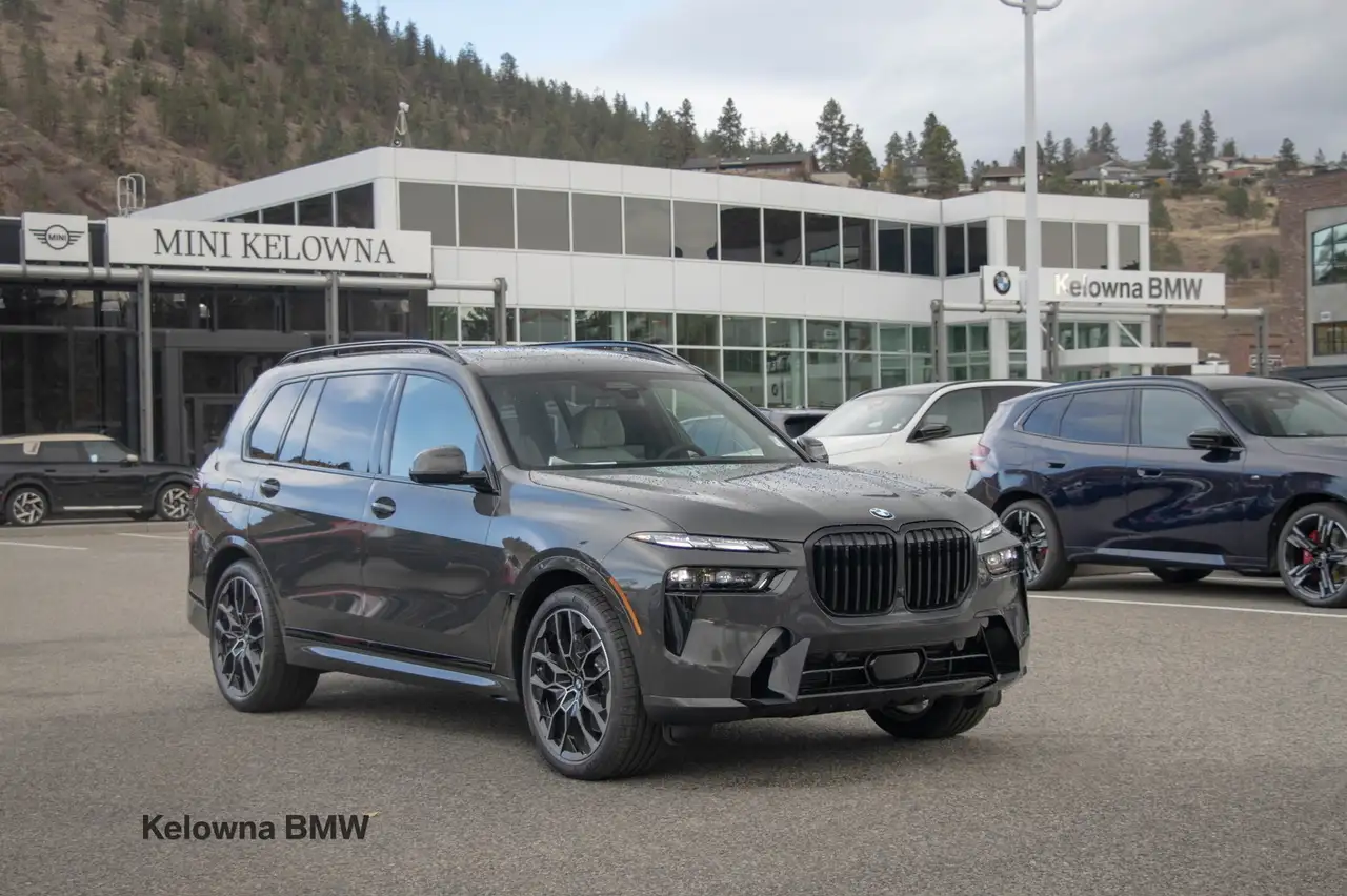 2026 BMW X7