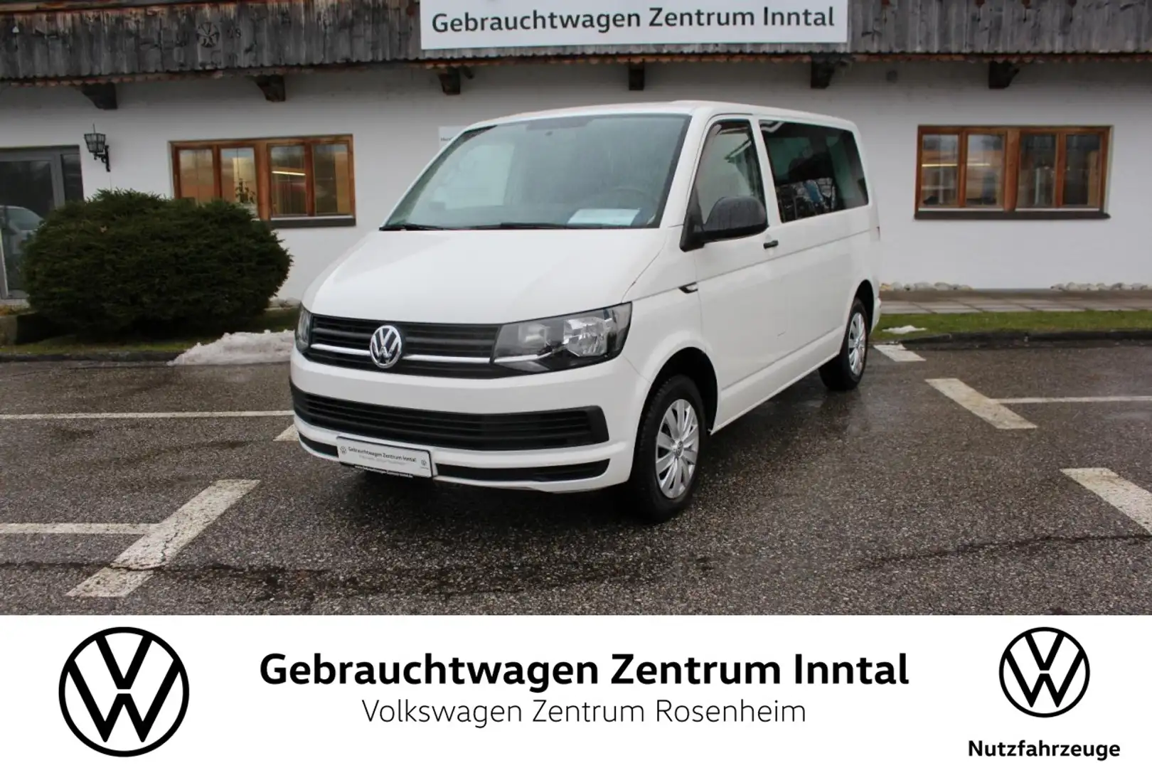 Volkswagen T6 Multivan Trendline 5-Sitzer 2,0 TSI (AHK,Klima) Klima Bílá - 1
