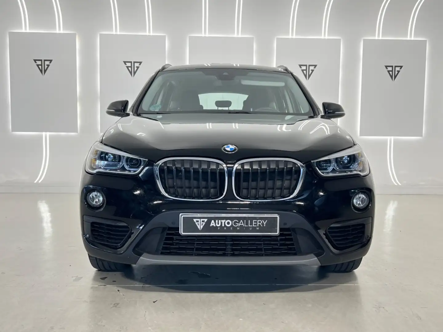 BMW X1 sDrive 18d Negro - 2