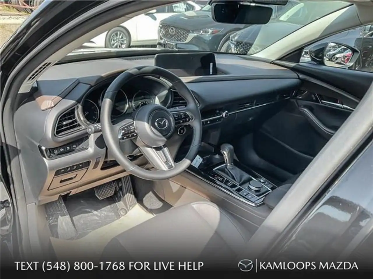 Mazda CX-30 photo Mazda CX-30