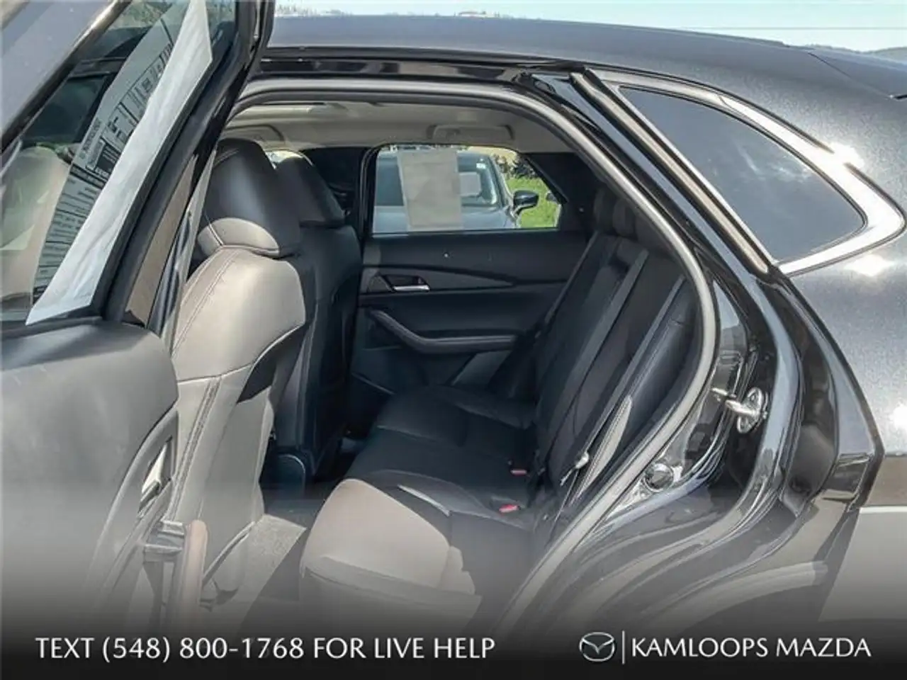 Mazda CX-30 photo Mazda CX-30