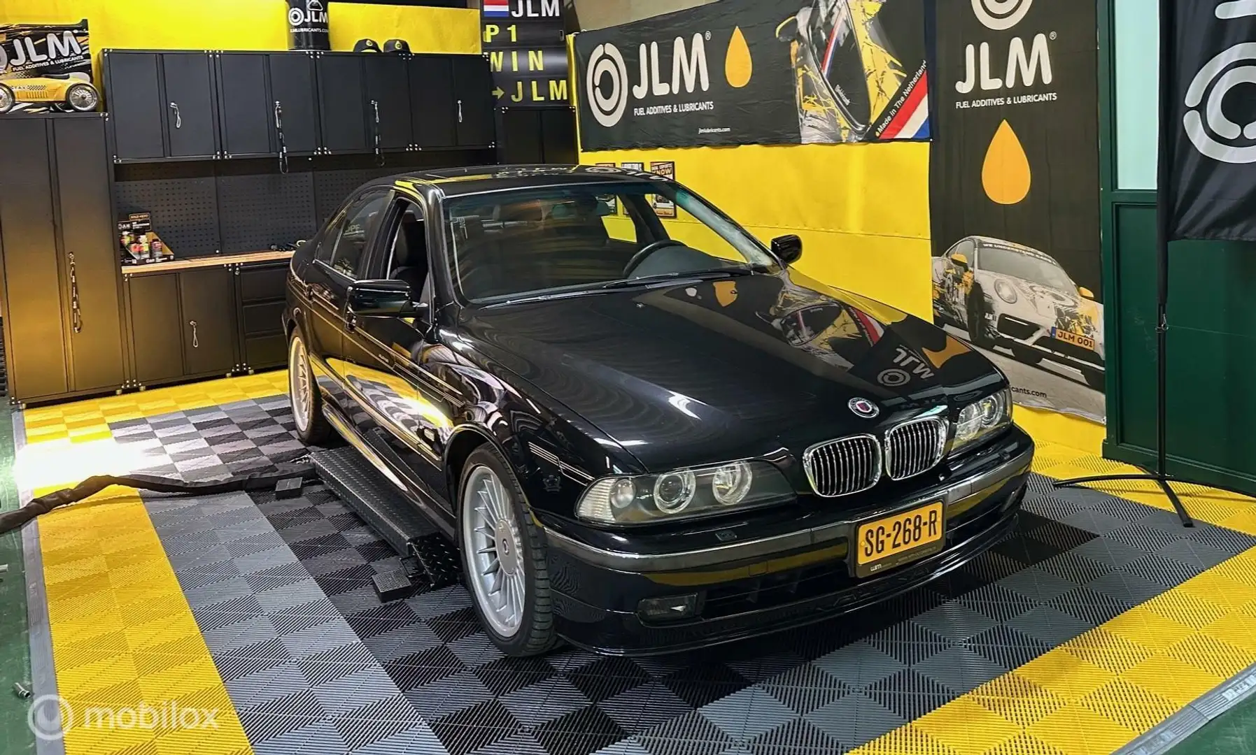 Alpina B10 Sedan Zwart - 2