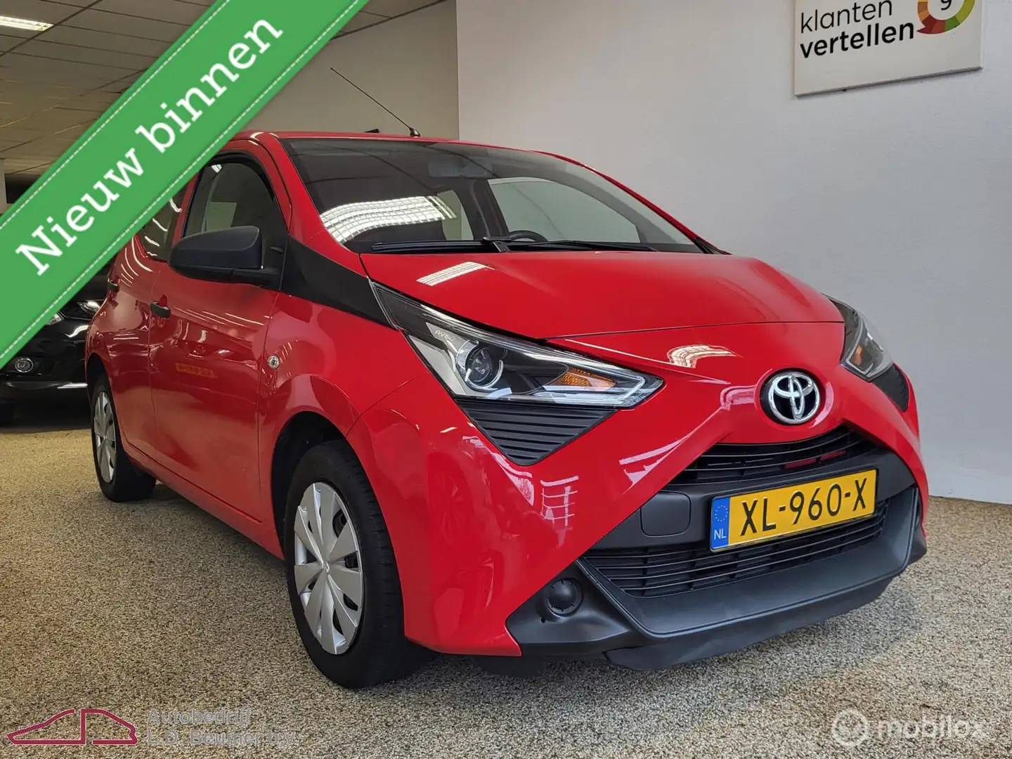 Toyota Aygo 1.0 VVT-i x-fun *NL, 1e EIG, 46.841 NAP km, RIJKLA Rouge - 2