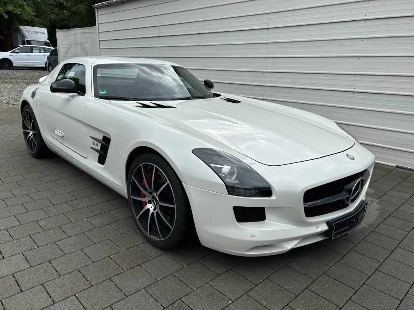 Mercedes-Benz SLS AMG GT Coupe *TOP* White - 2