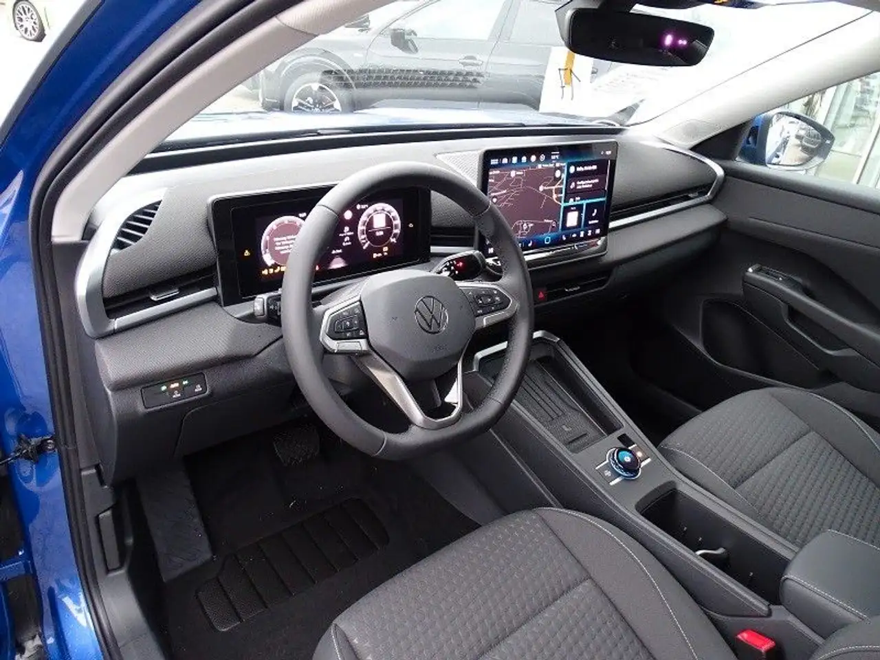 Volkswagen T-Roc 1.5 eTSI DSG Life - Winter Paket 8