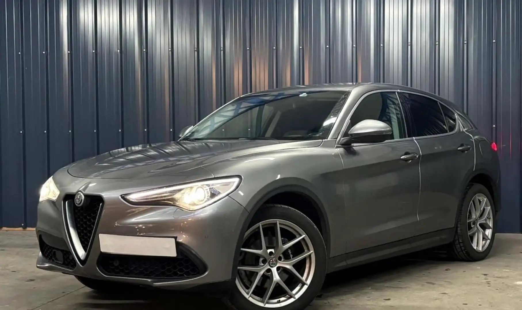 Alfa Romeo Stelvio 2.0 T 280 FIRST EDITION Q4 BVA Garantie 1 An Caméra Siège électrique Cuir Gris - 1