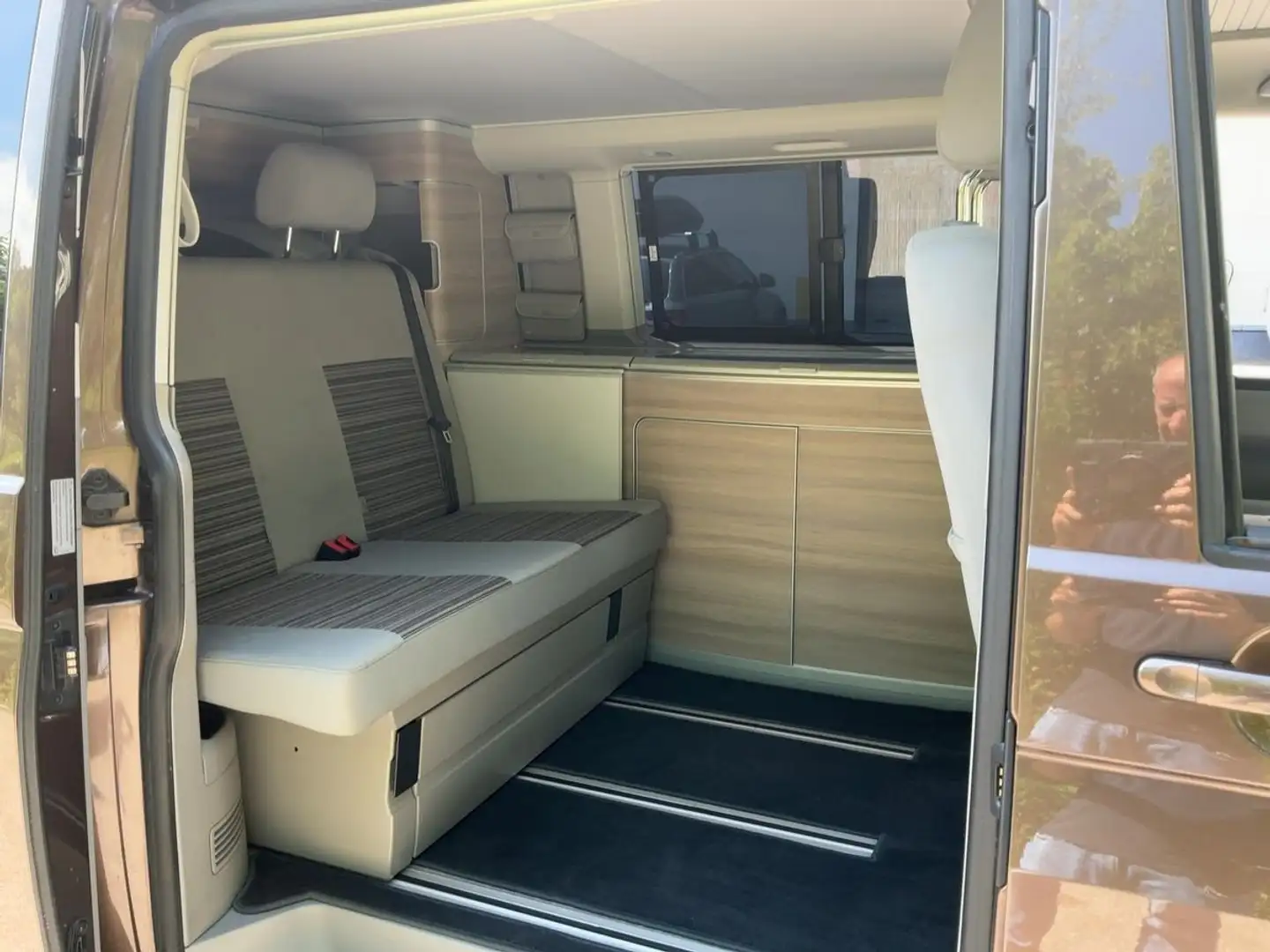 Volkswagen T5 California 2.0 TDI Comfortline Aufstelldach Braun - 1